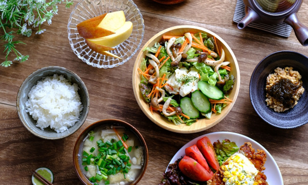 野菜を使った料理のイメージ